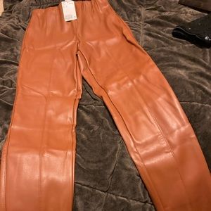 Faux leggings rusty brown NWT